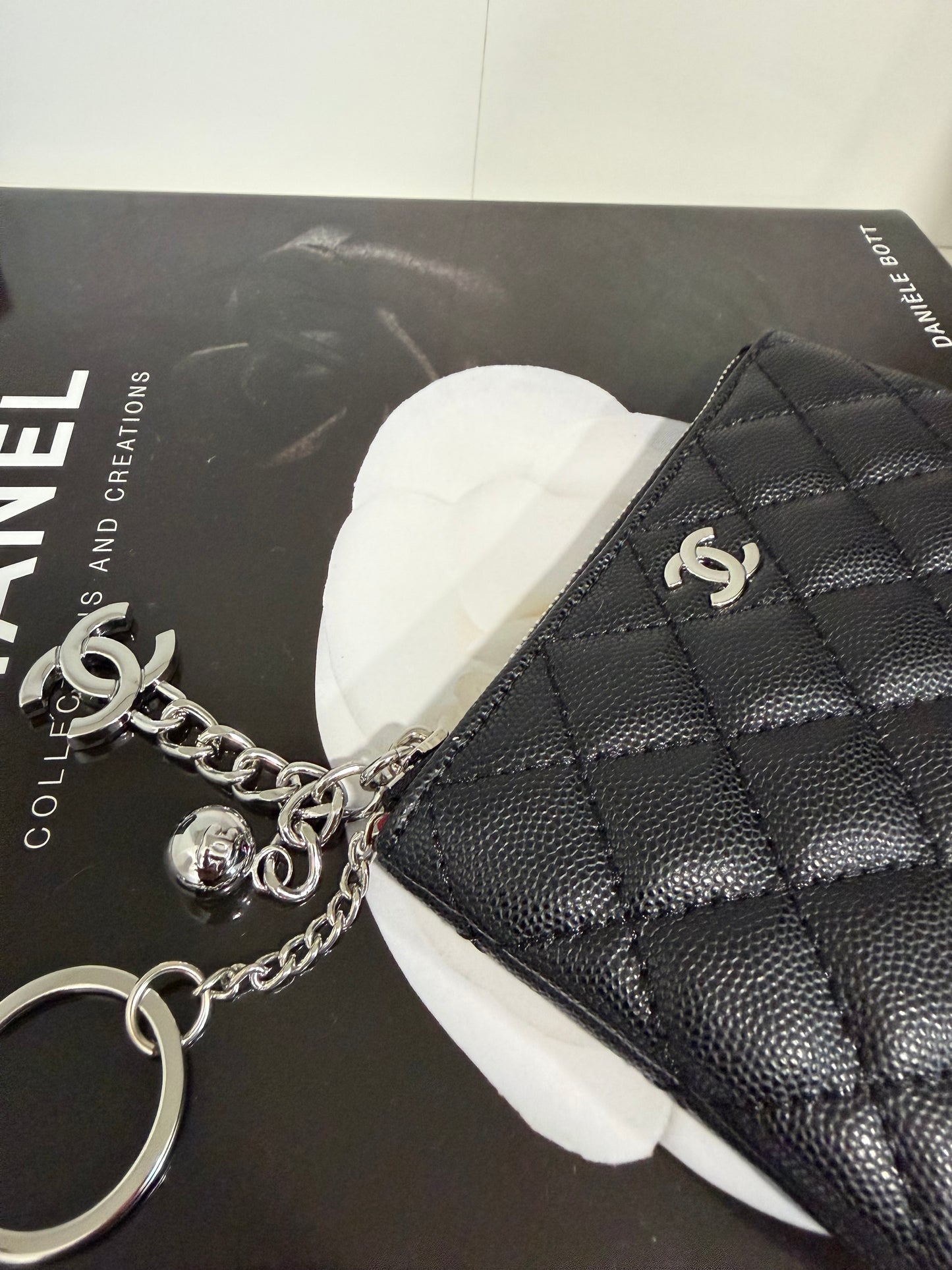 CHANEL Caviar Coin Purse (black/silver)
