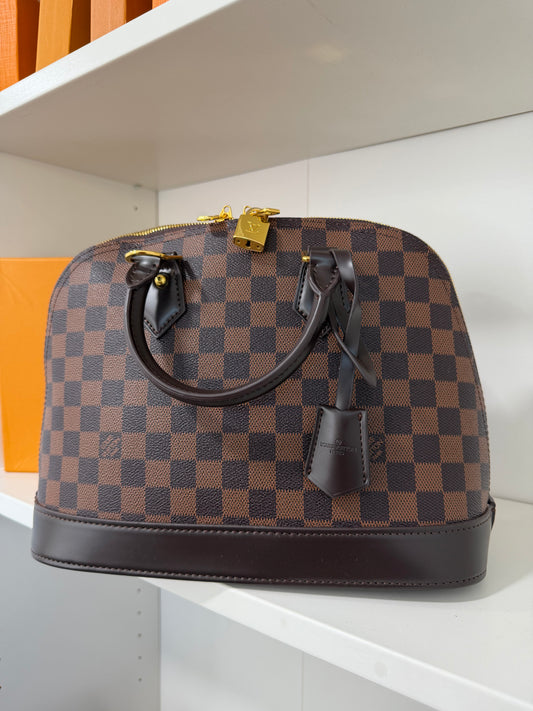 LOUIS VUITTON Alma PM