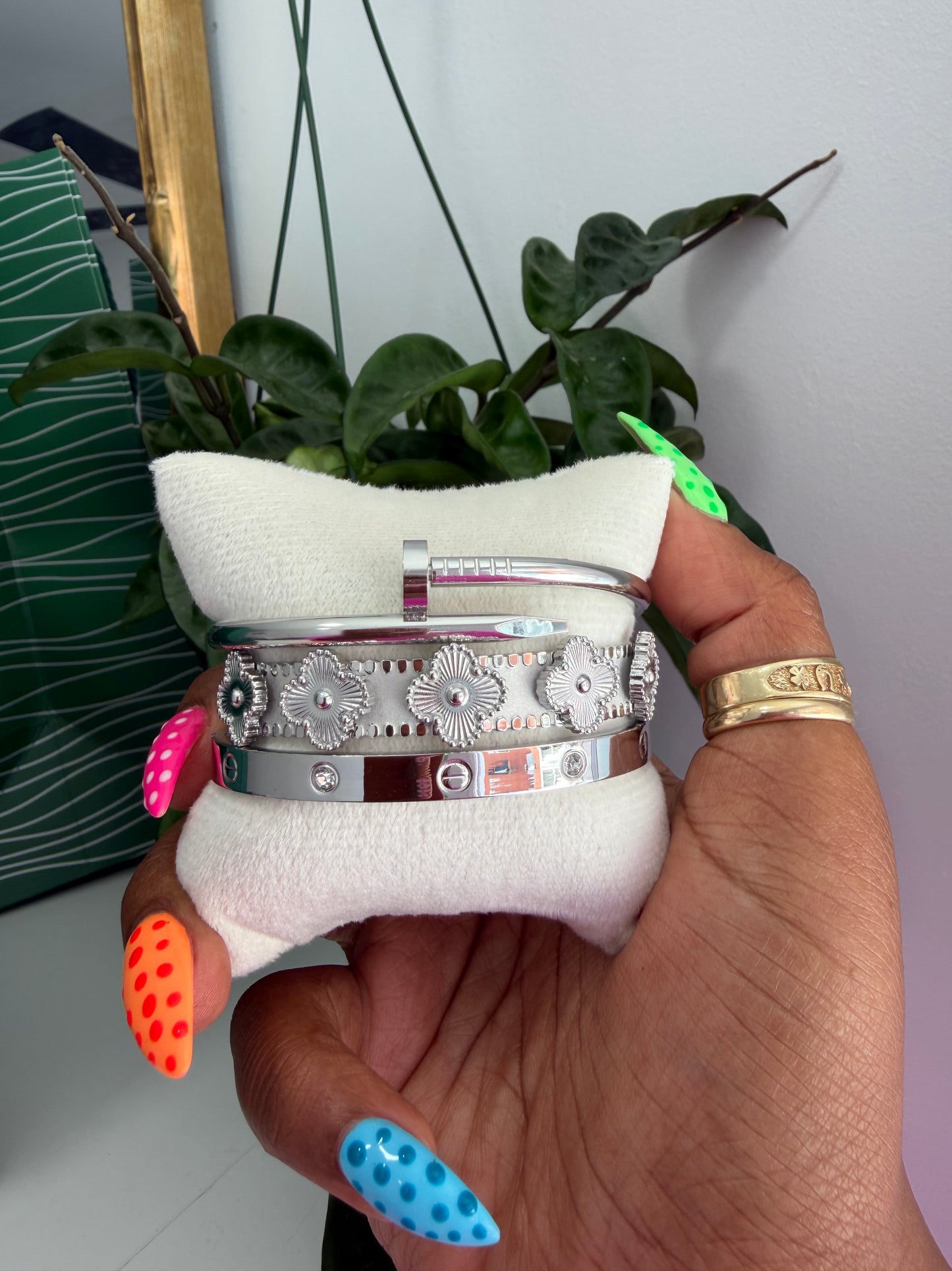 Bangle Stack 016