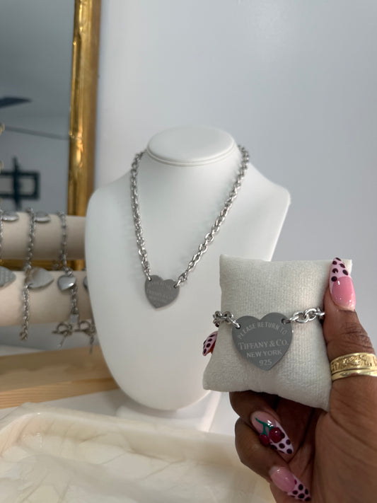 TIFFANY & CO Set (007)