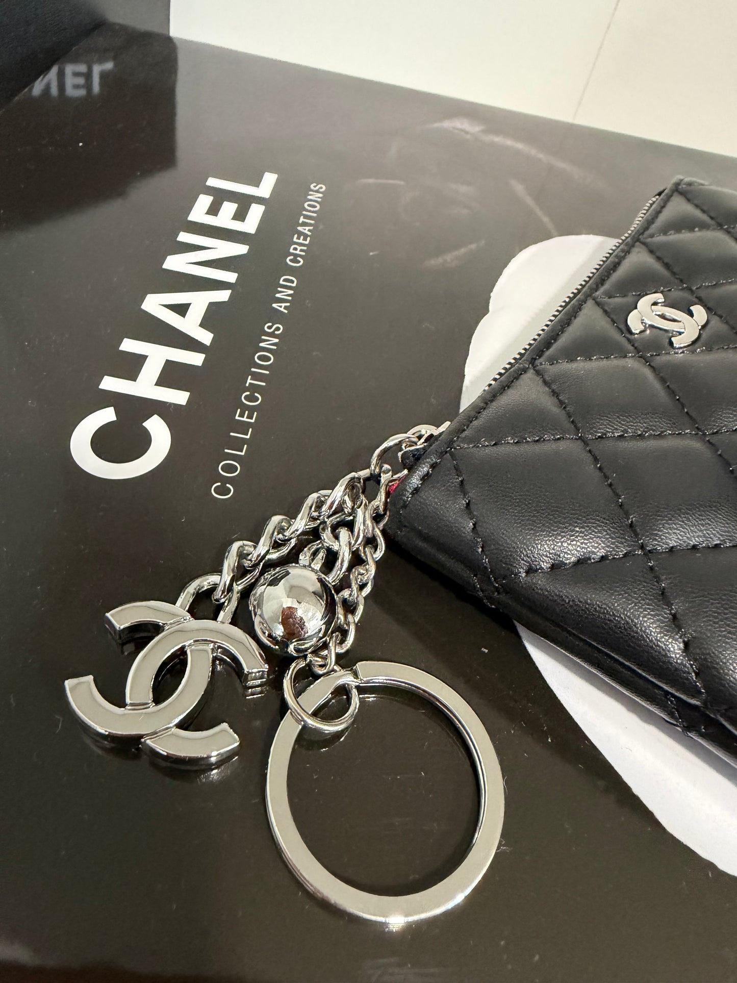 CHANEL Quilted Coin Purse (black/silver)
