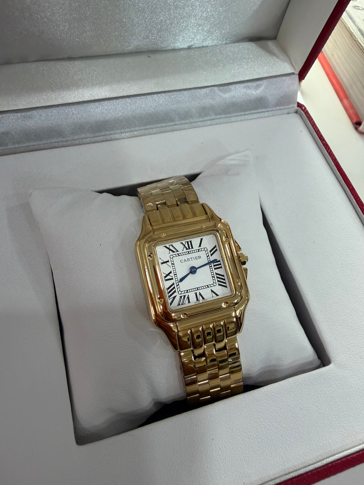 PANTHÈRE DE CARTIER WATCH (Gold)