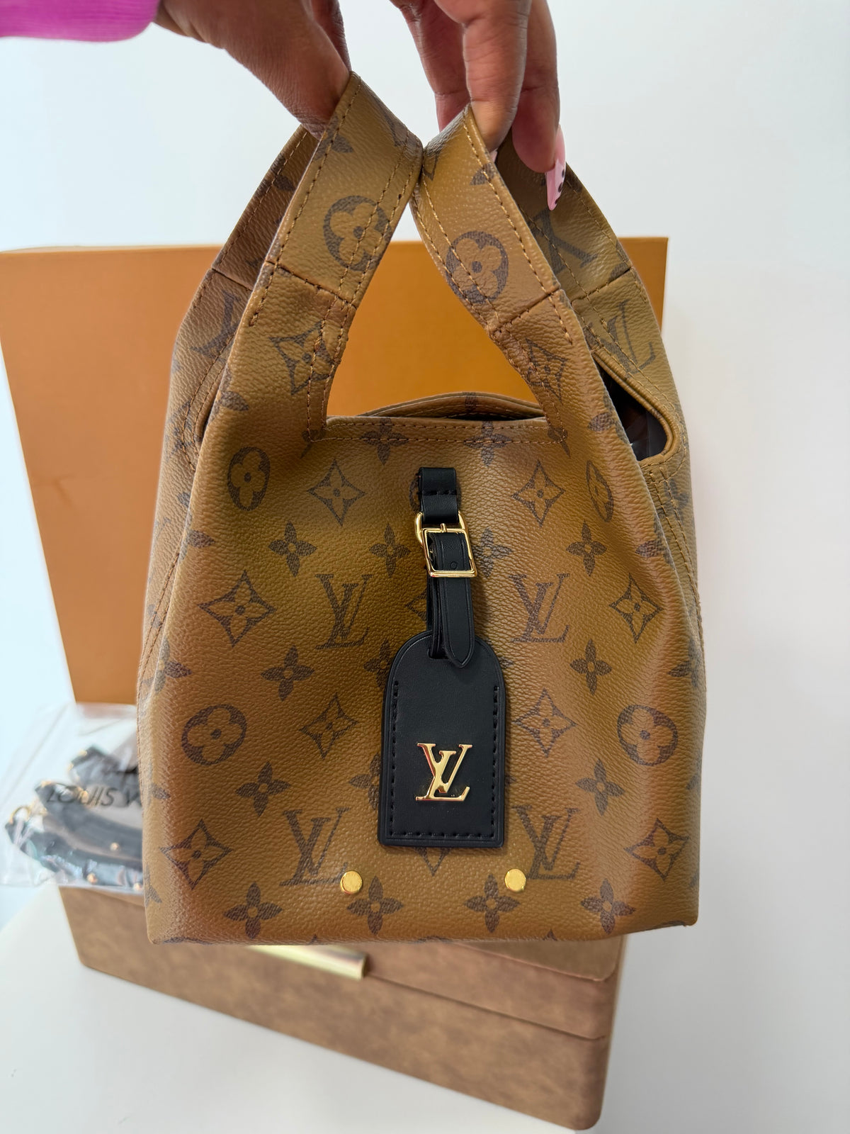 LOUIS VUITTON All In MM