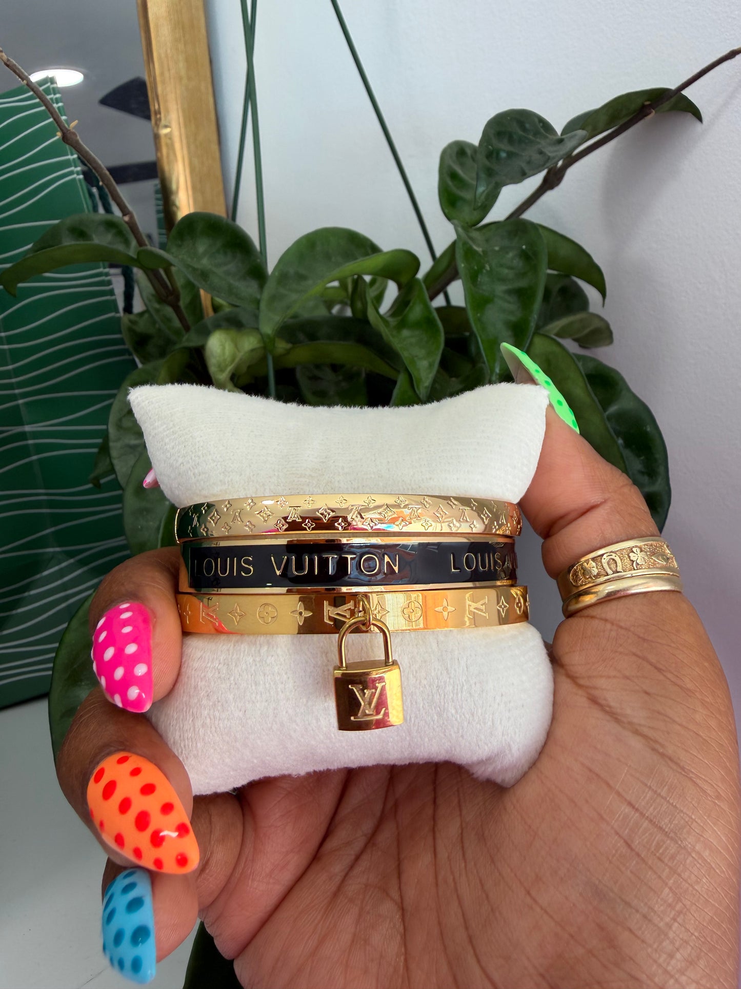 Bangle Stack 004