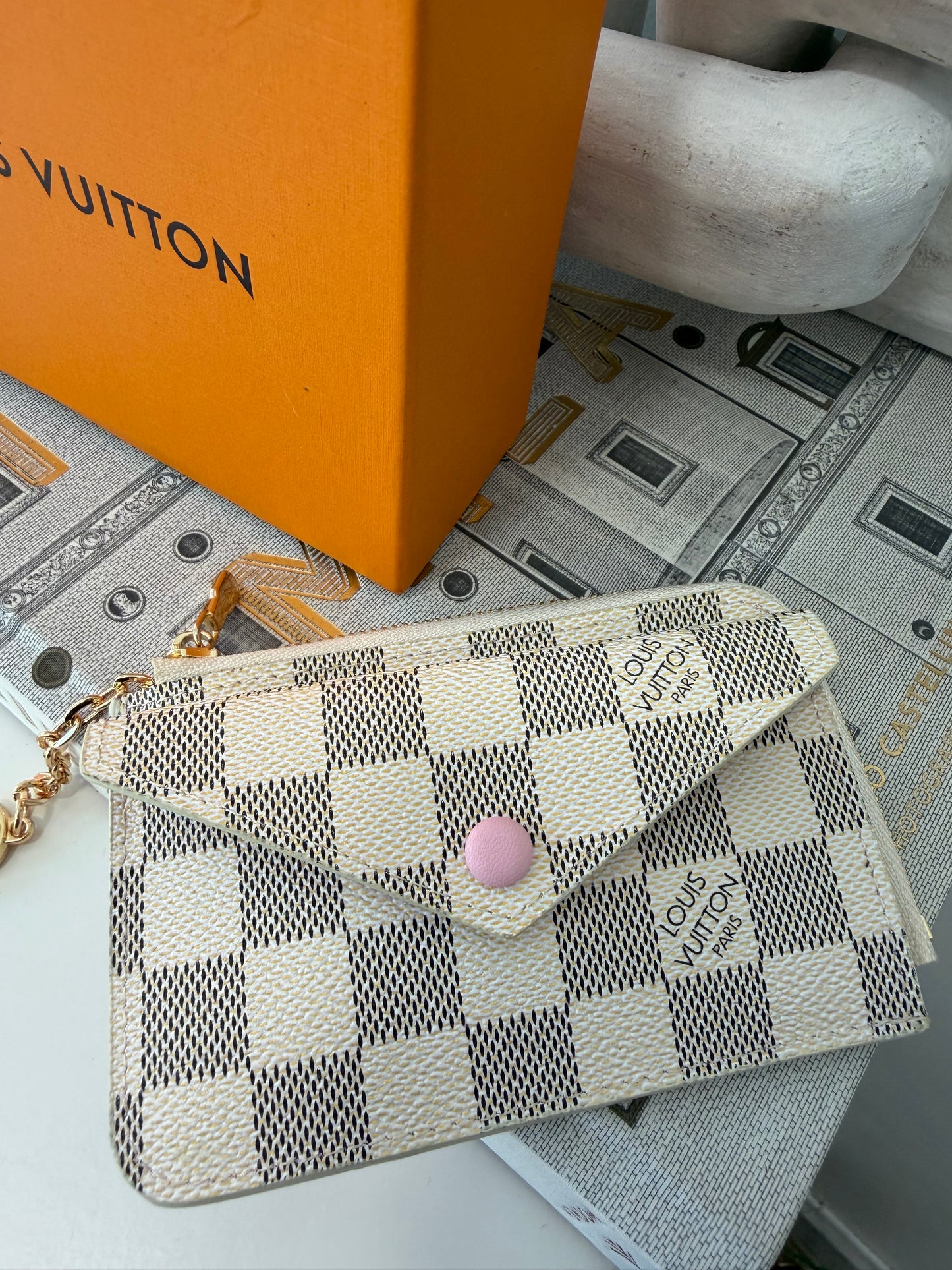 LIUIS VUITTON DAMIER AZUR Keychain Wallet