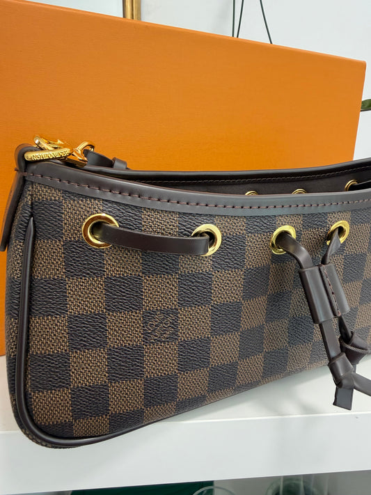LOUIS VUITTON Noé