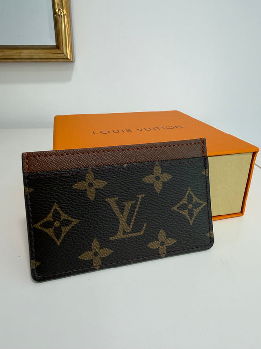LOUIS VUITTON Monogram Card Holder