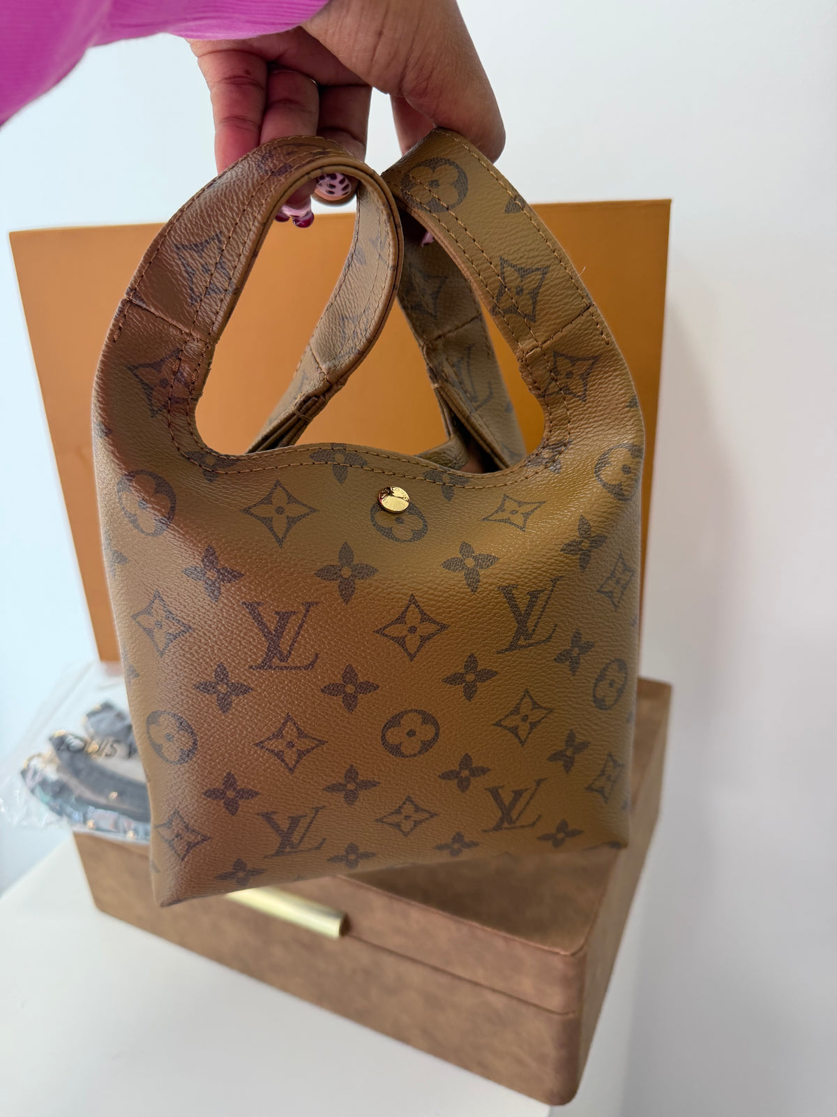 LOUIS VUITTON All In MM