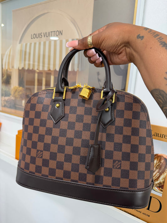 LOUIS VUITTON Alma PM
