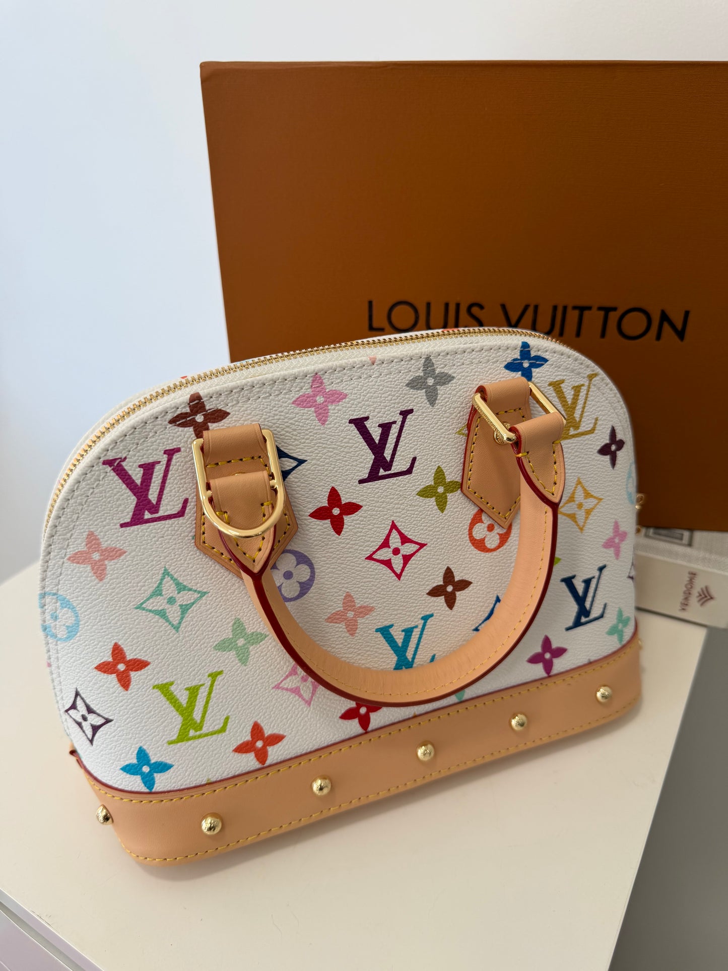 LOUIS VUITTON x Murakami Alma BB