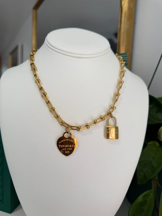 T & CO  Necklace A0583
