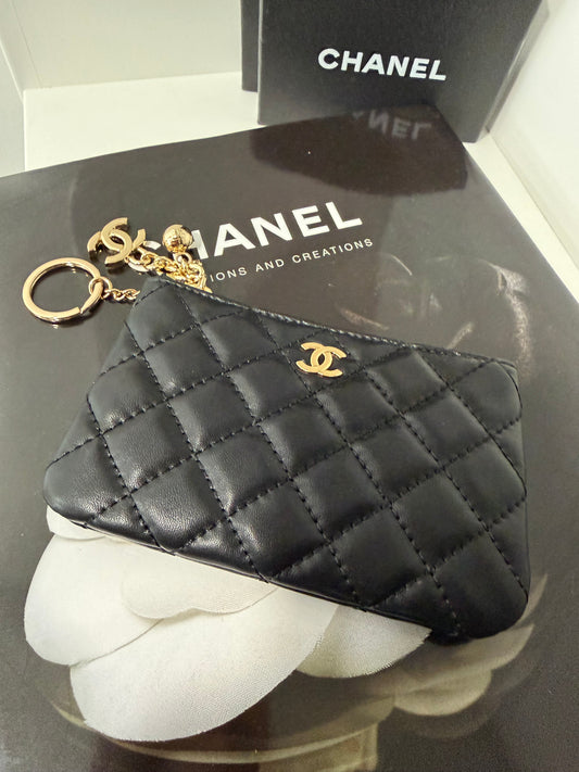 CHANEL Quilted Coin Purse (black/gold)