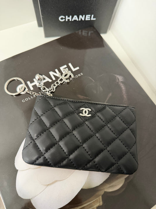 CHANEL Quilted Coin Purse (black/silver)