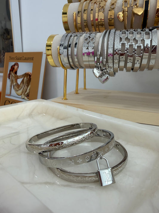 Bangle Stack 019
