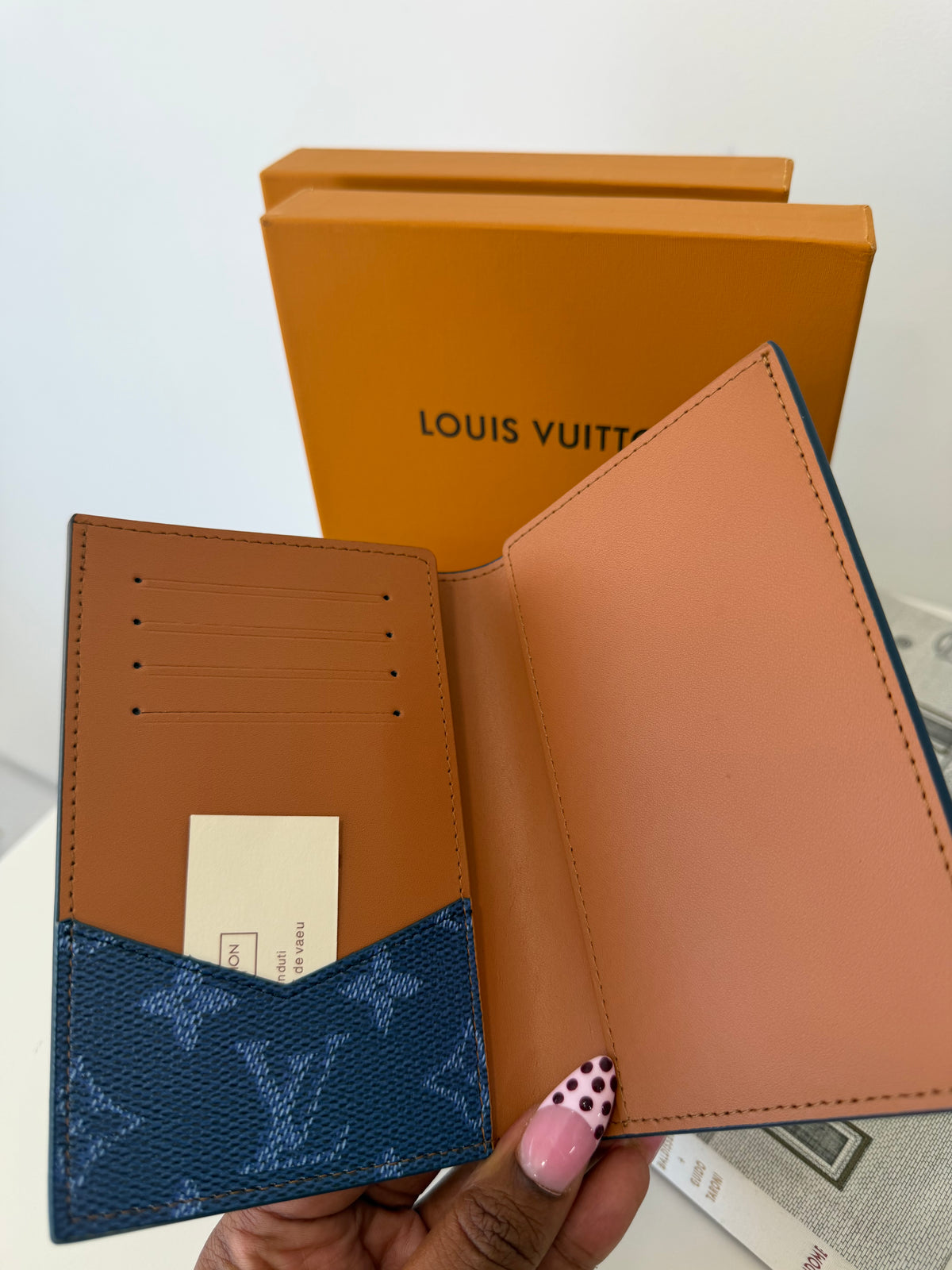 LOUIS VUITTON Monogram Heritage Passport Cover