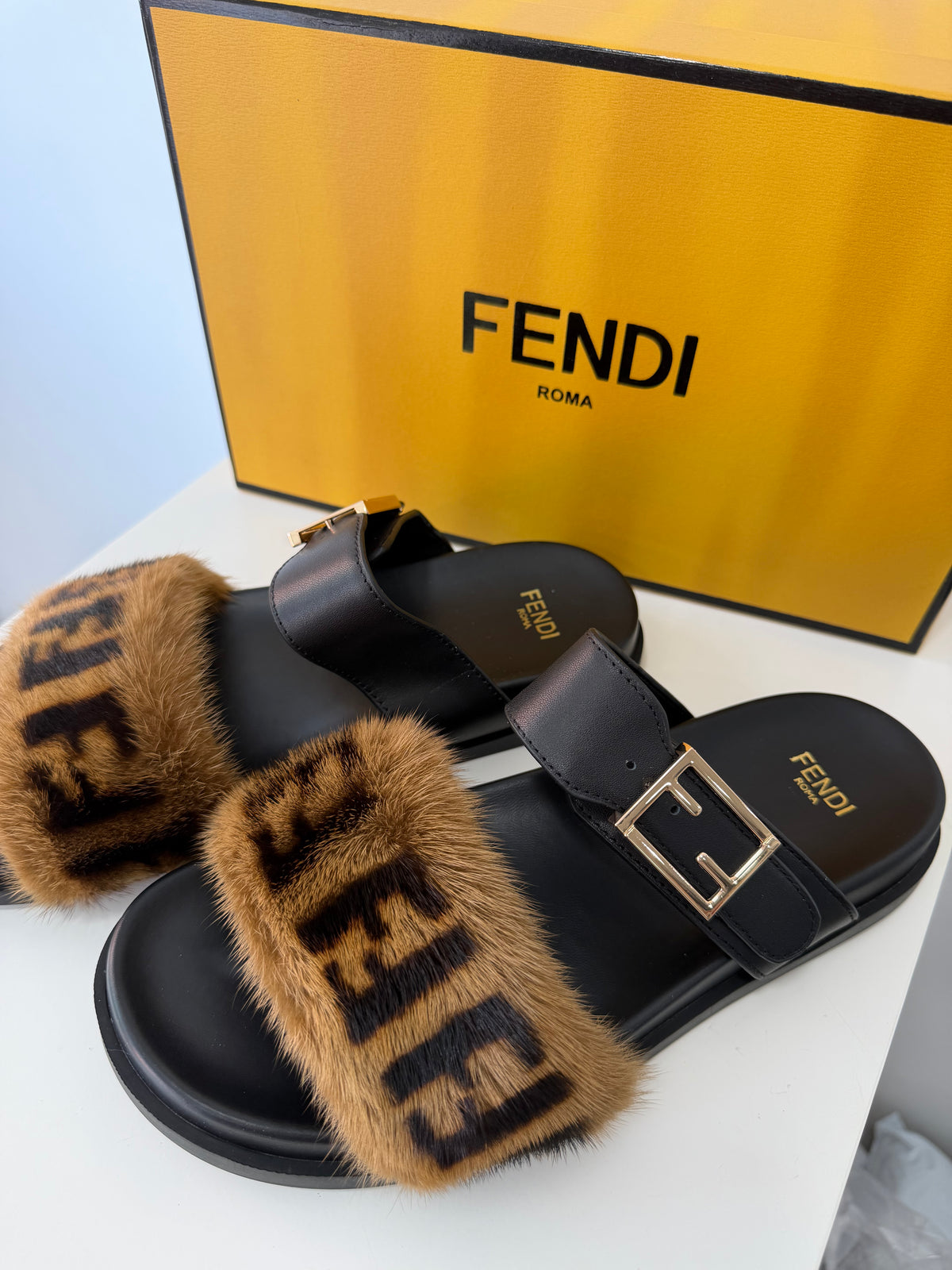 FENDI Feel Sandals