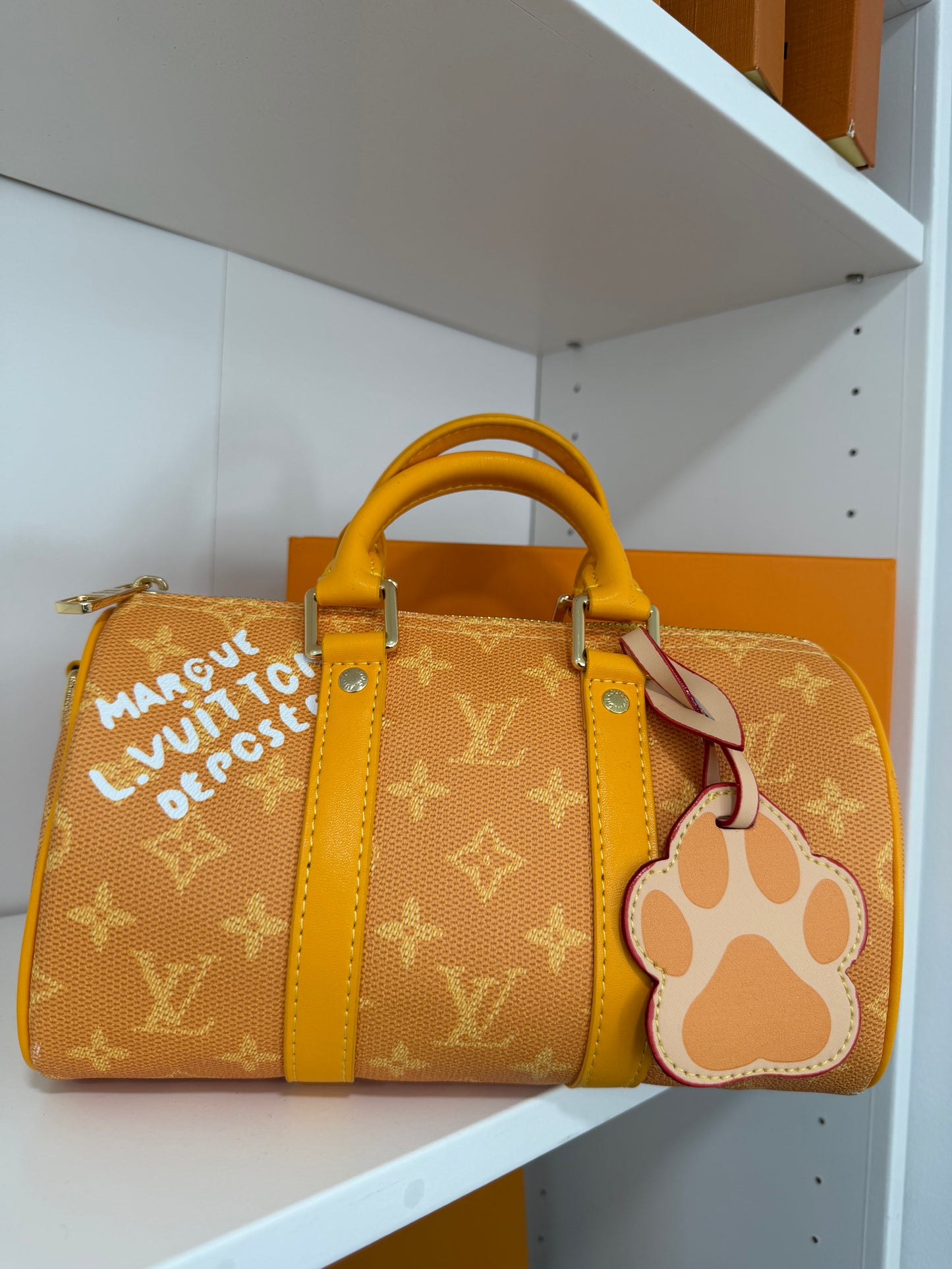 LOUIS VUITTON Keepall Bandouliere 25 (Yellow)