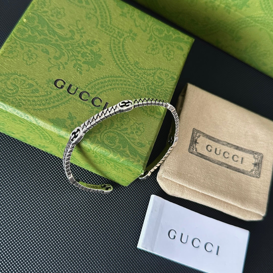 GG Bangle JYB604