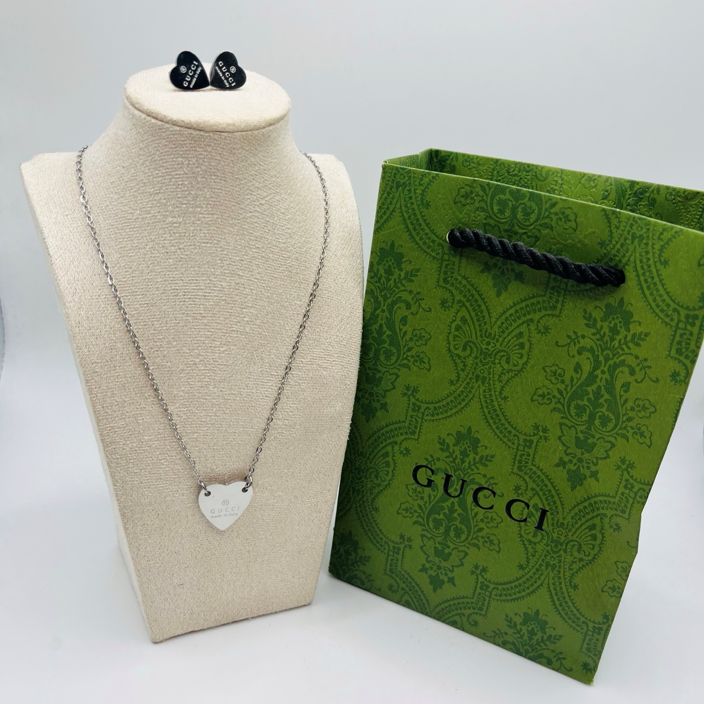 GG Necklace & Earring Set A1100