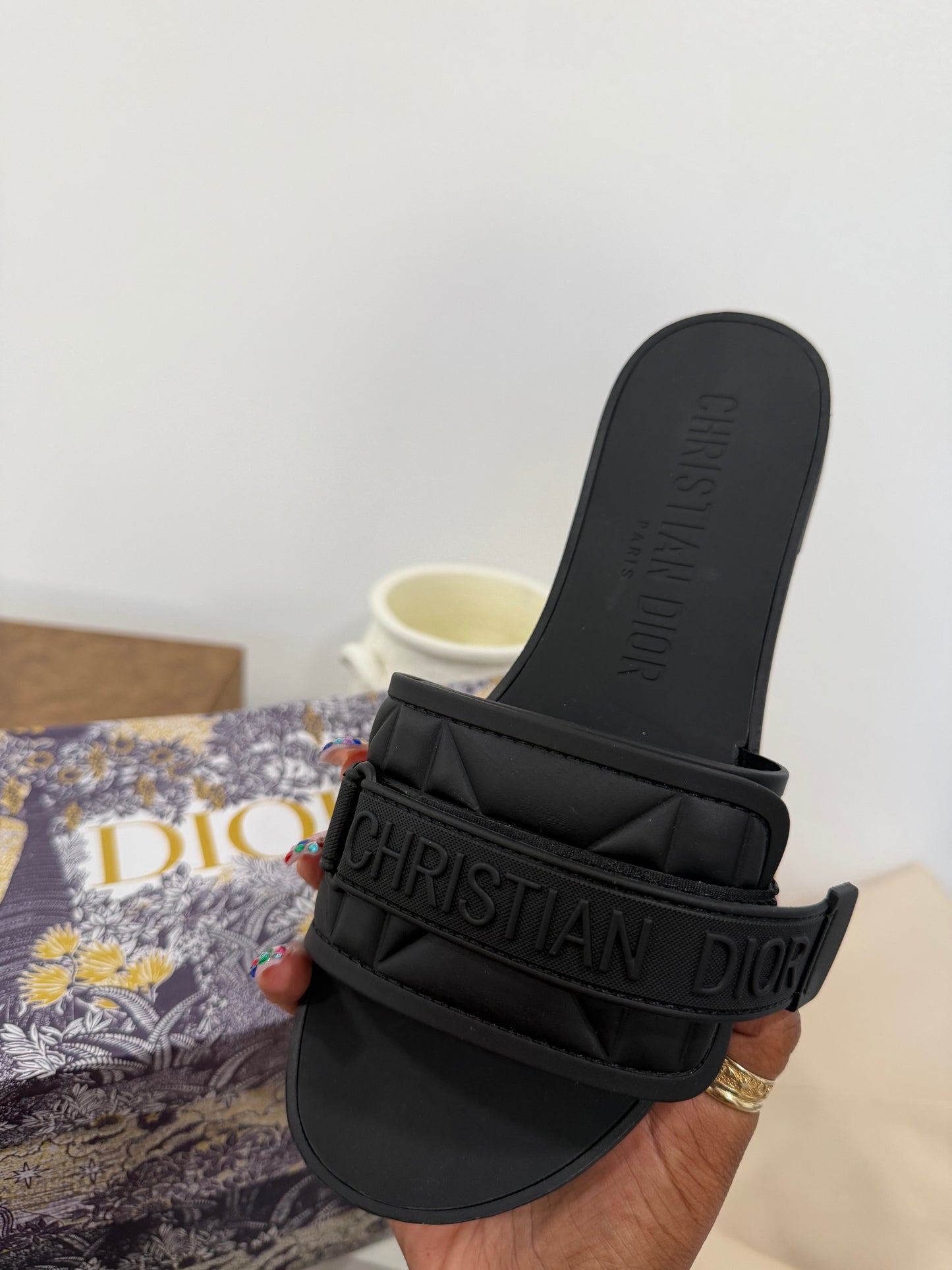 CD 002 (Matte Black)