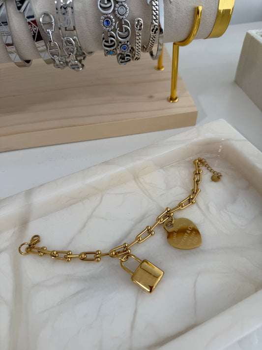 T & CO  Bracelet A0583