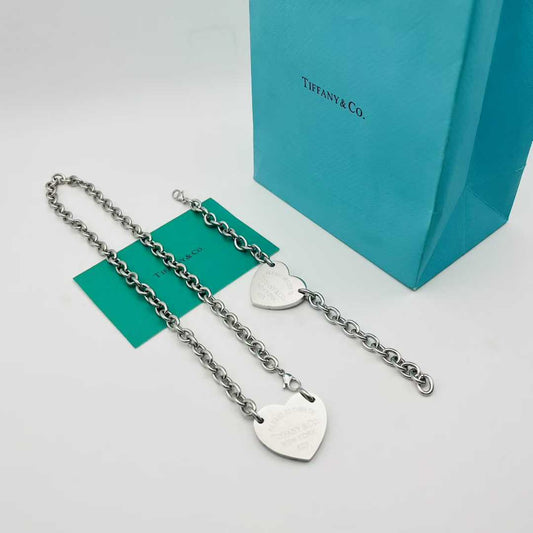 T & CO  Necklace A0891
